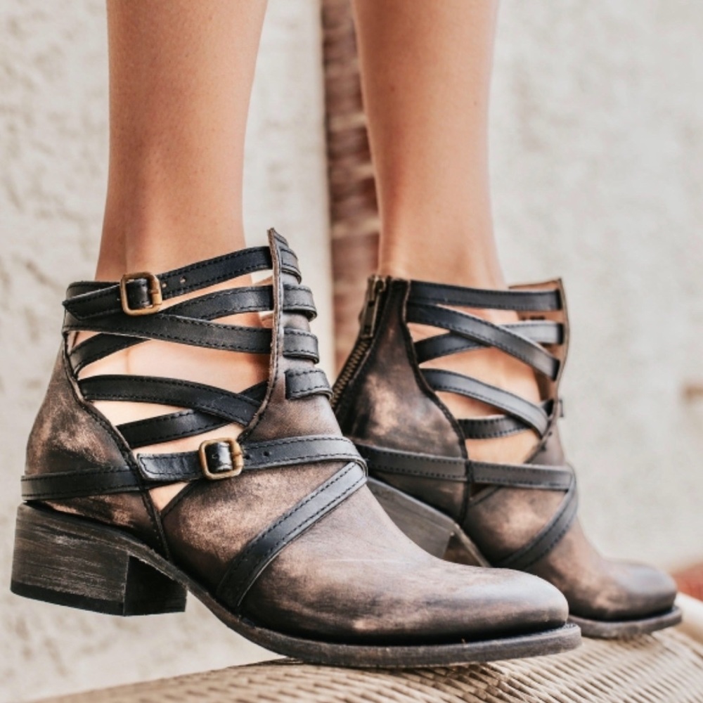 Freebird by Steven Stair Boot 7 ✨